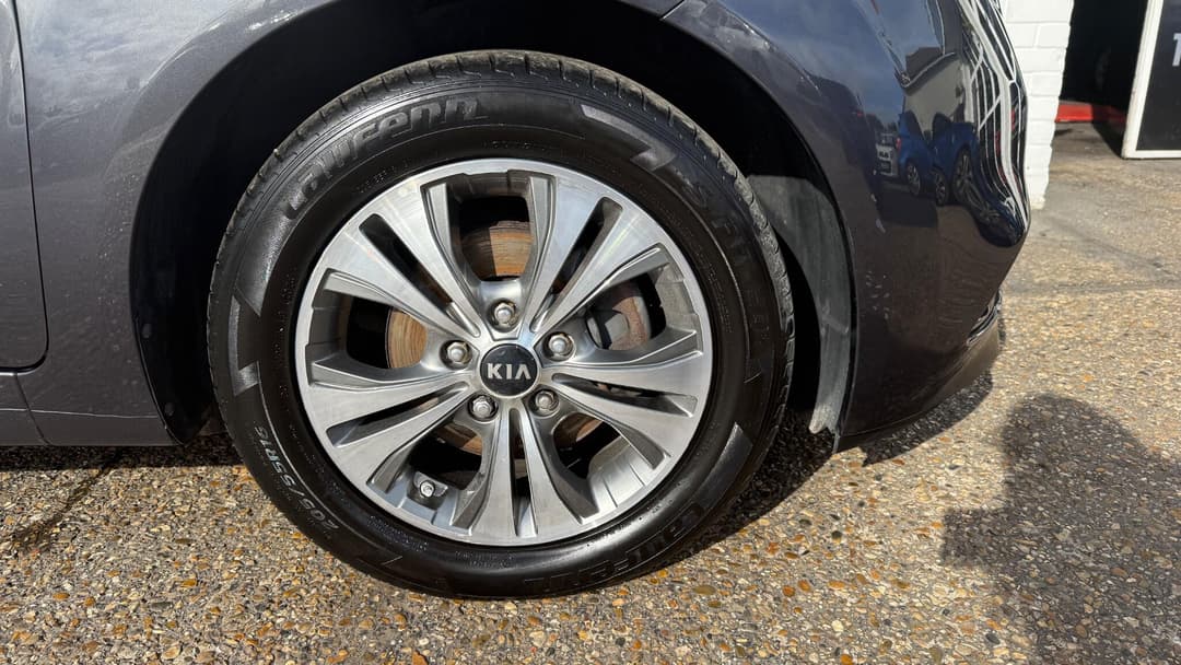 Car Image 22