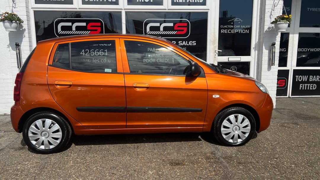 Car Image 8