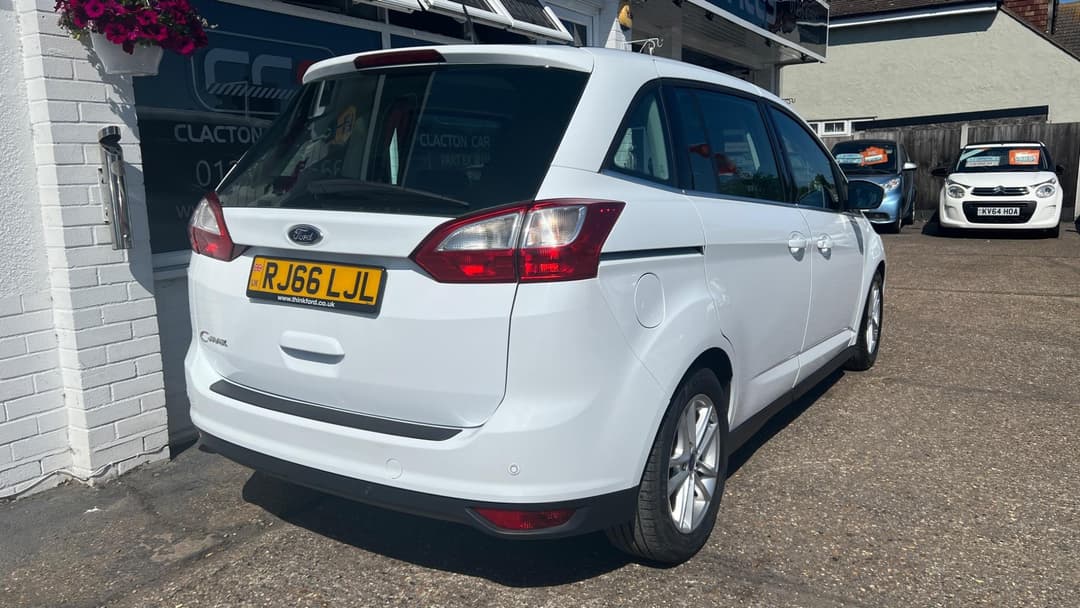 Car Image 7