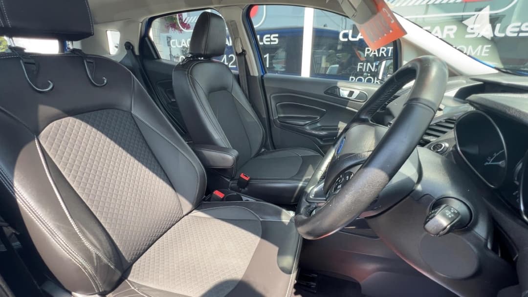 Car Image 10