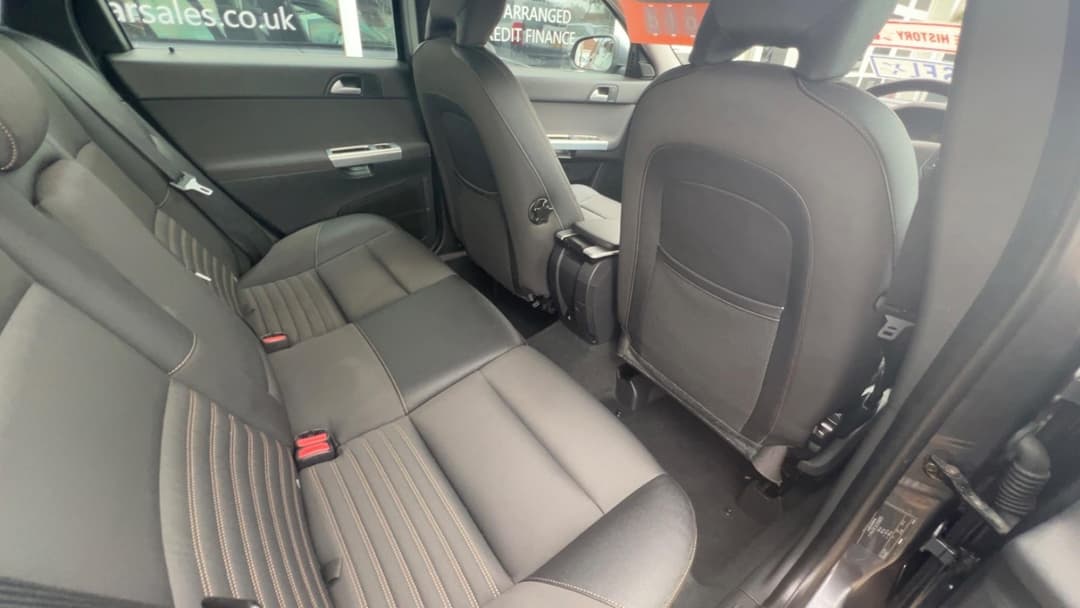Car Image 11