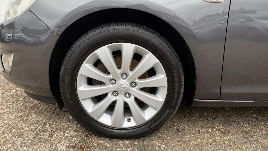 Car Image 20