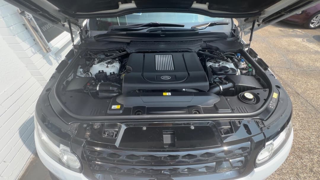 Car Image 13