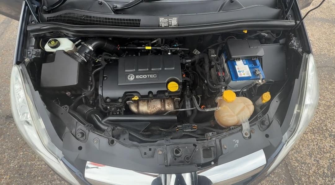 Car Image 13