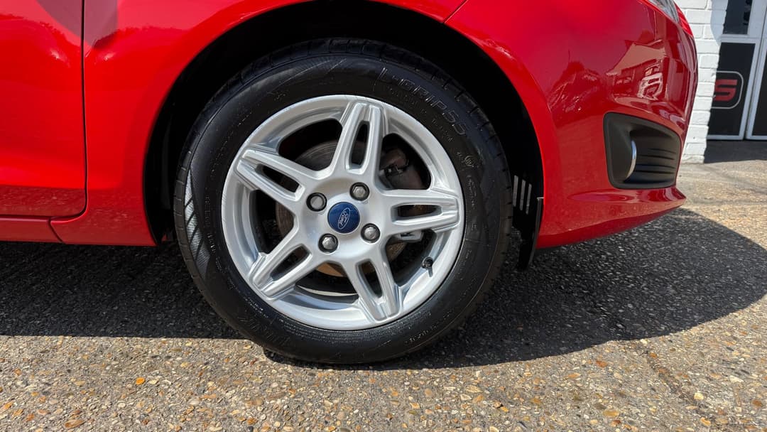 Car Image 22