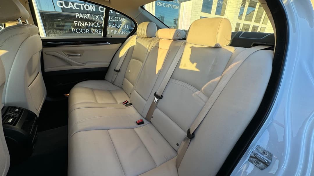 Car Image 13