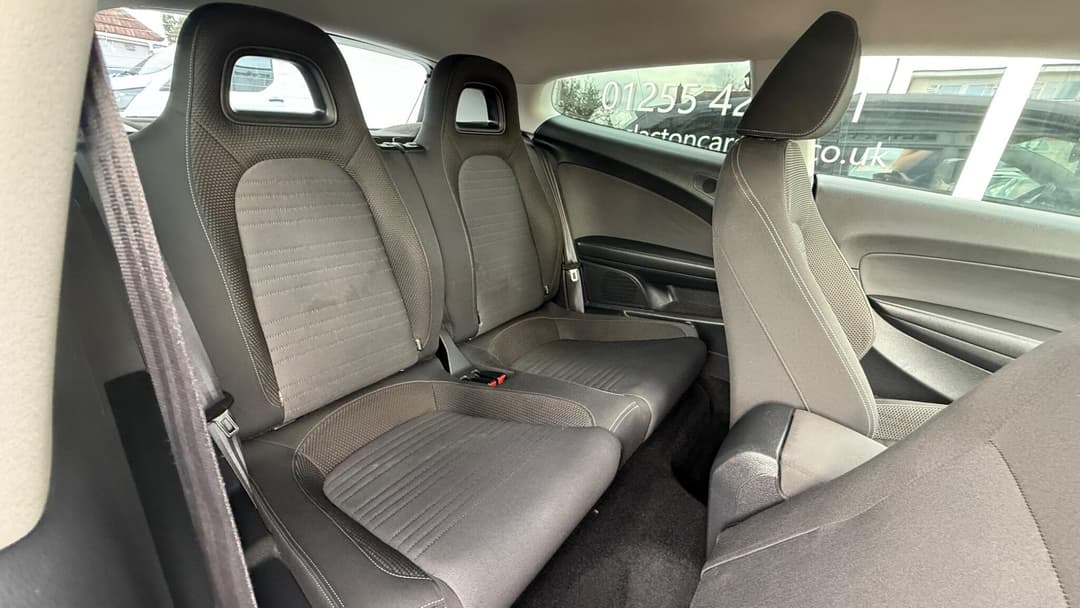Car Image 11