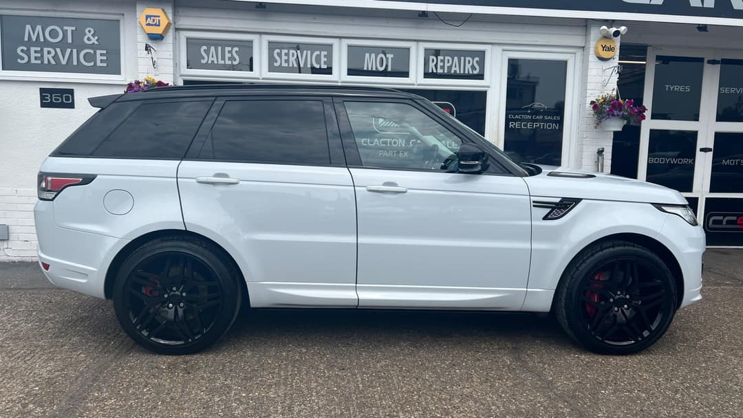 Car Image 8