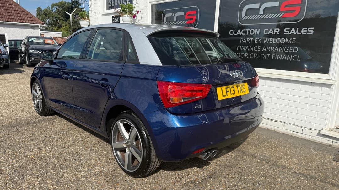 Car Image 5