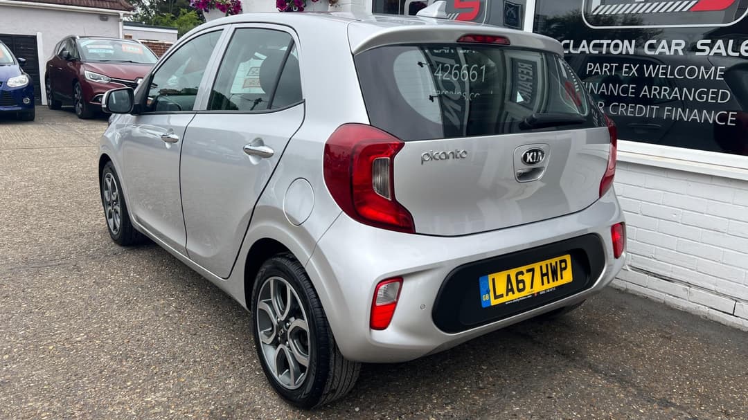 Car Image 5
