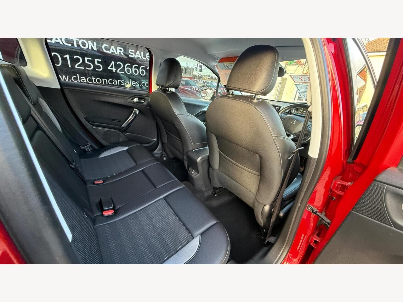 Peugeot 2008 thumbnail 11