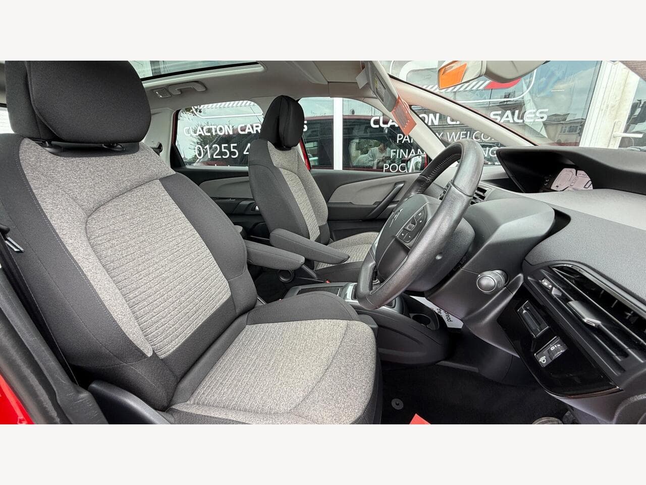 Citroen C4 Picasso thumbnail 10