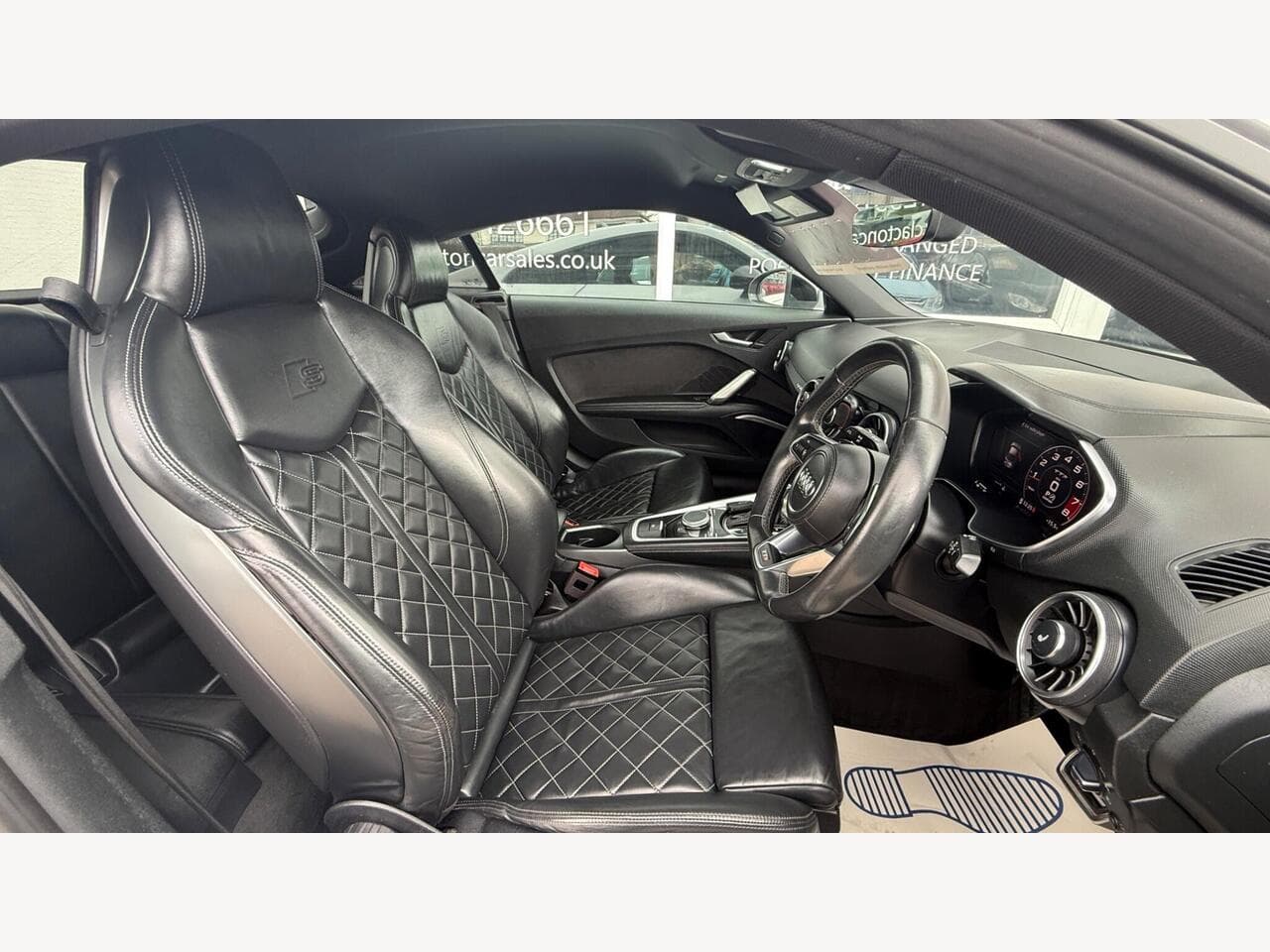 Audi TTS thumbnail 10