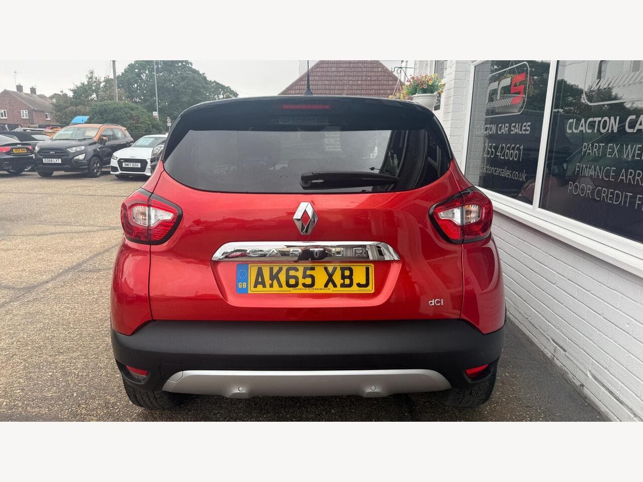 Renault Captur thumbnail 6