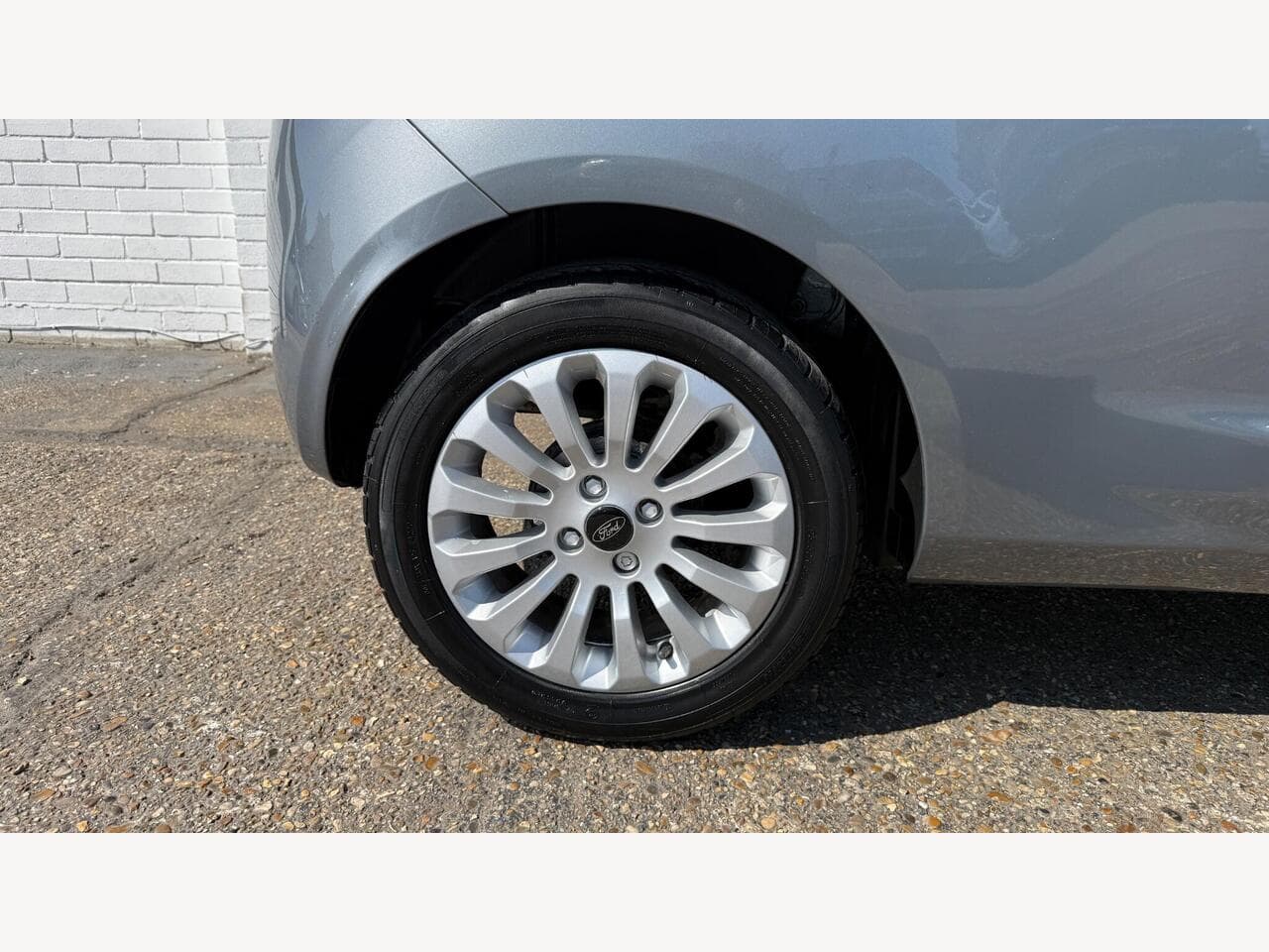 Ford Ka thumbnail 19