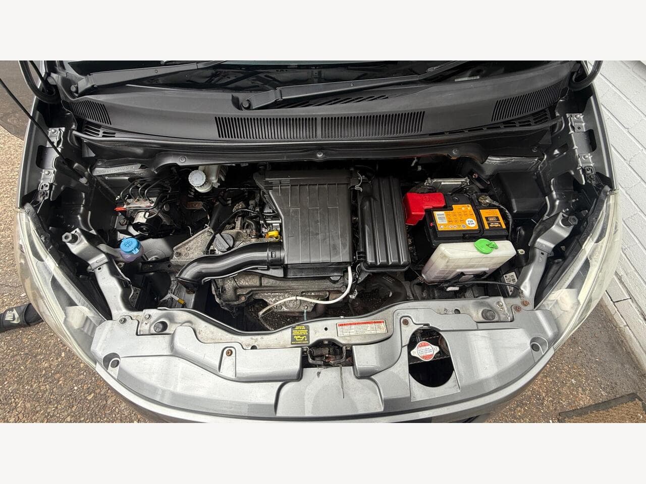 Suzuki Splash thumbnail 13