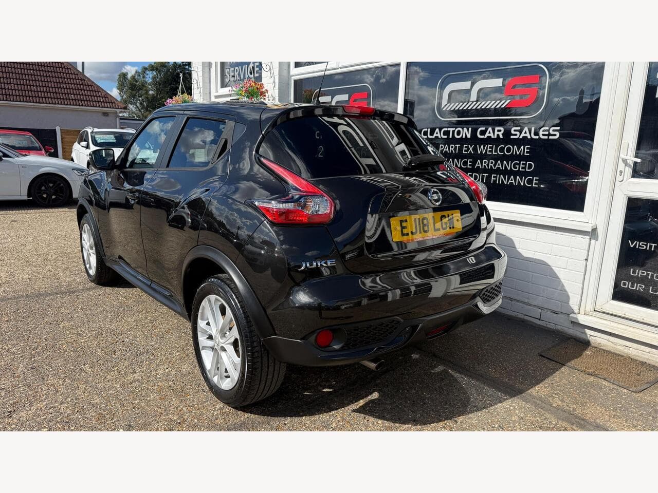 Nissan Juke thumbnail 5