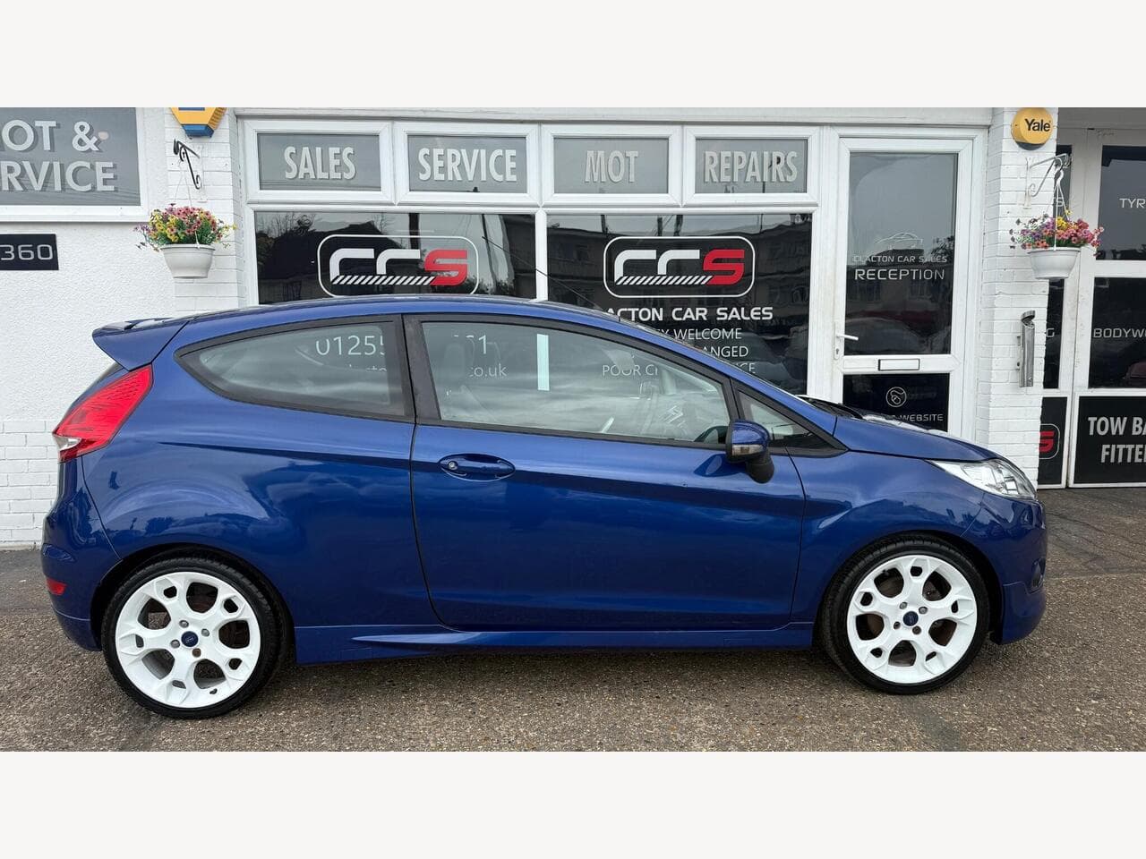 Ford Fiesta thumbnail 8