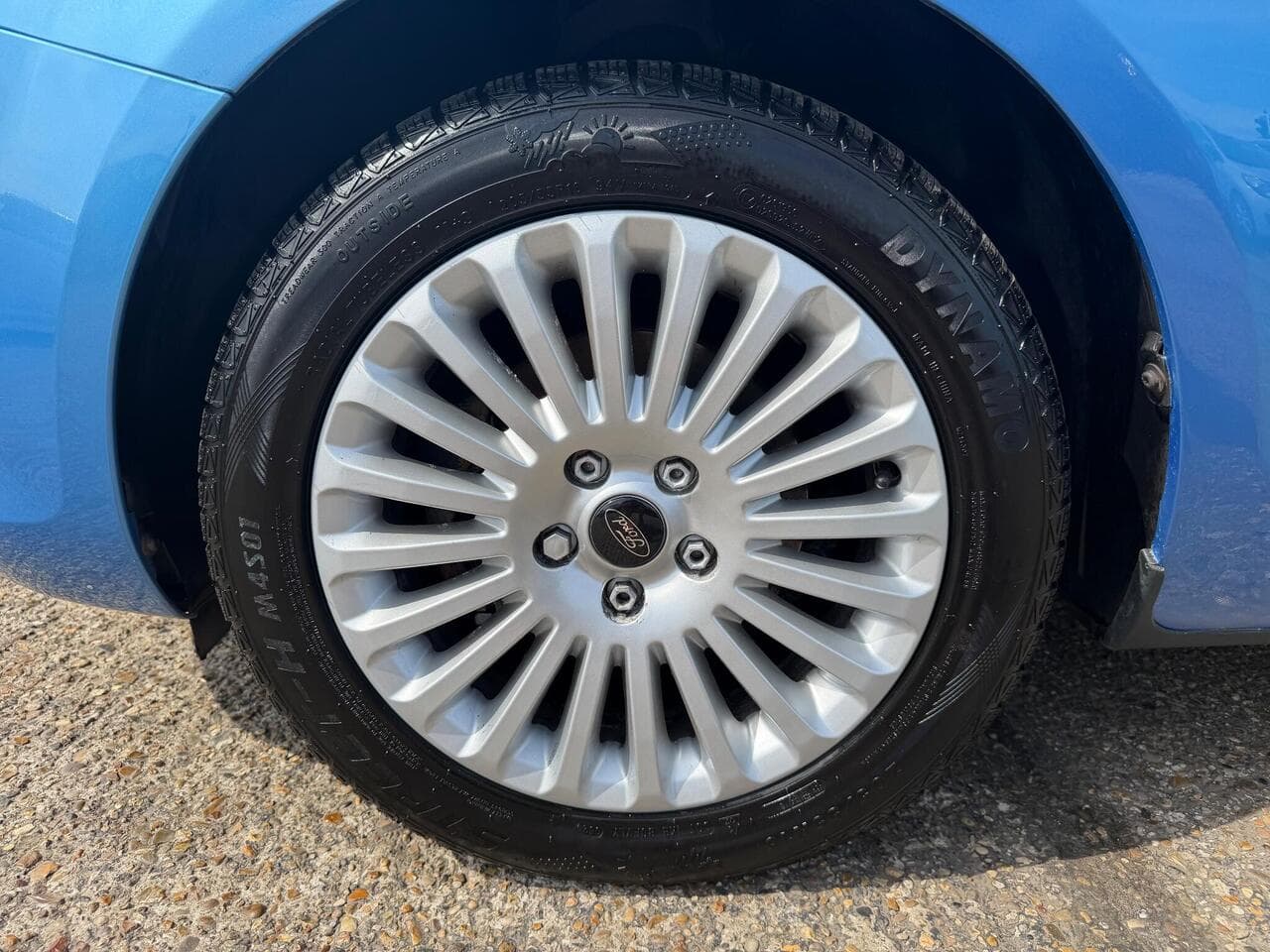 Ford Focus thumbnail 19