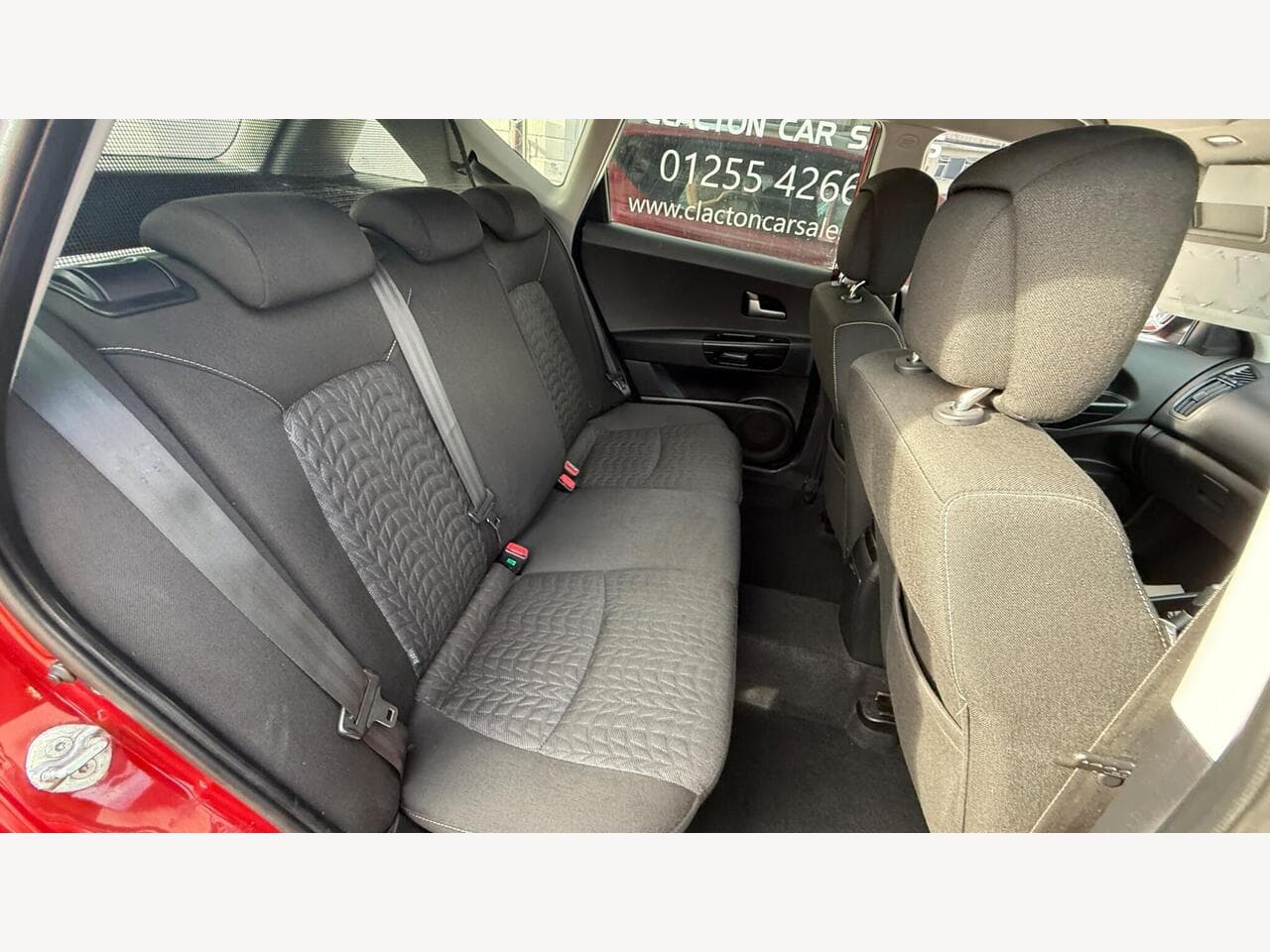 Kia Ceed thumbnail 12