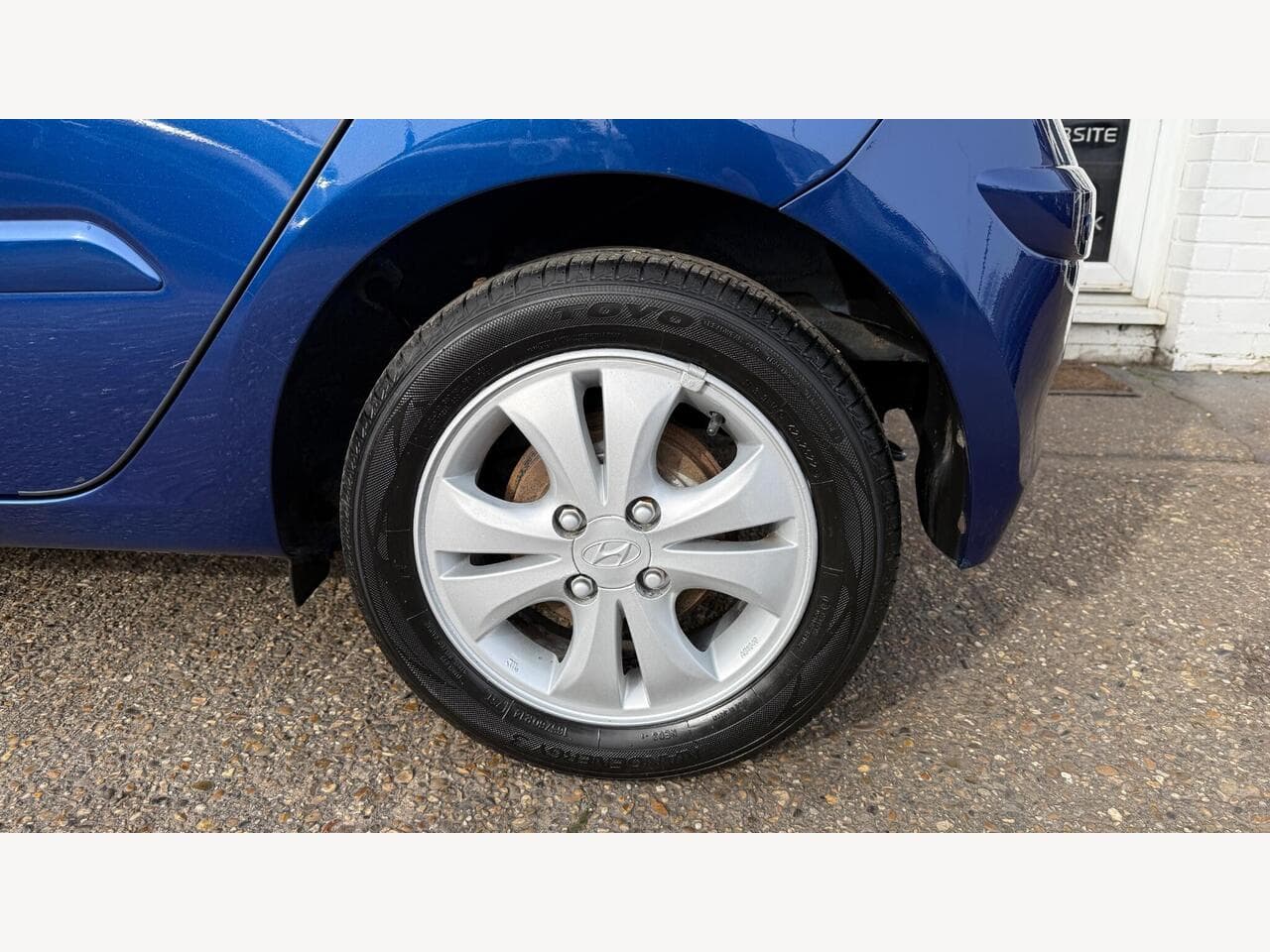 Hyundai i10 thumbnail 19