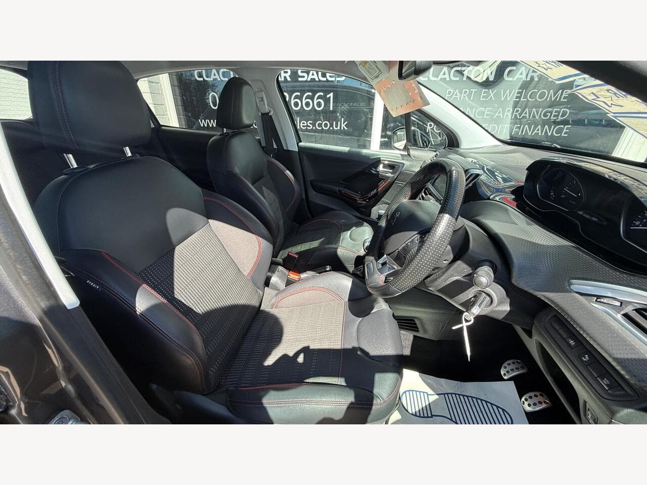 Peugeot 208 thumbnail 10