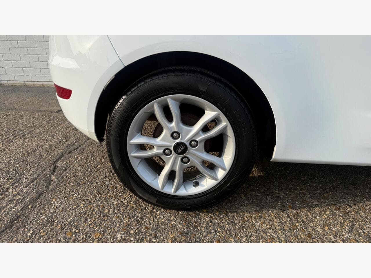Ford Fiesta thumbnail 19