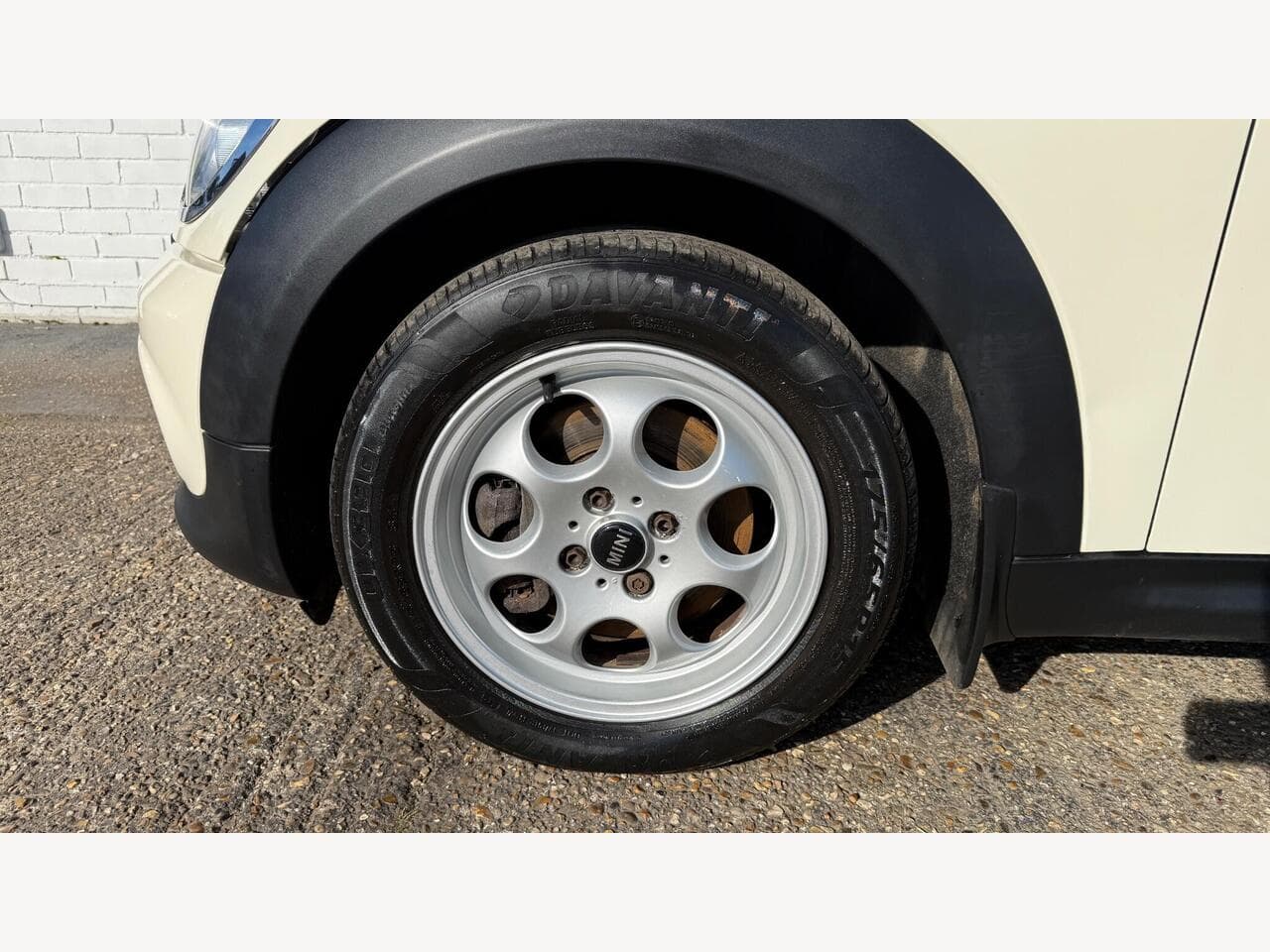 MINI Hatch thumbnail 19