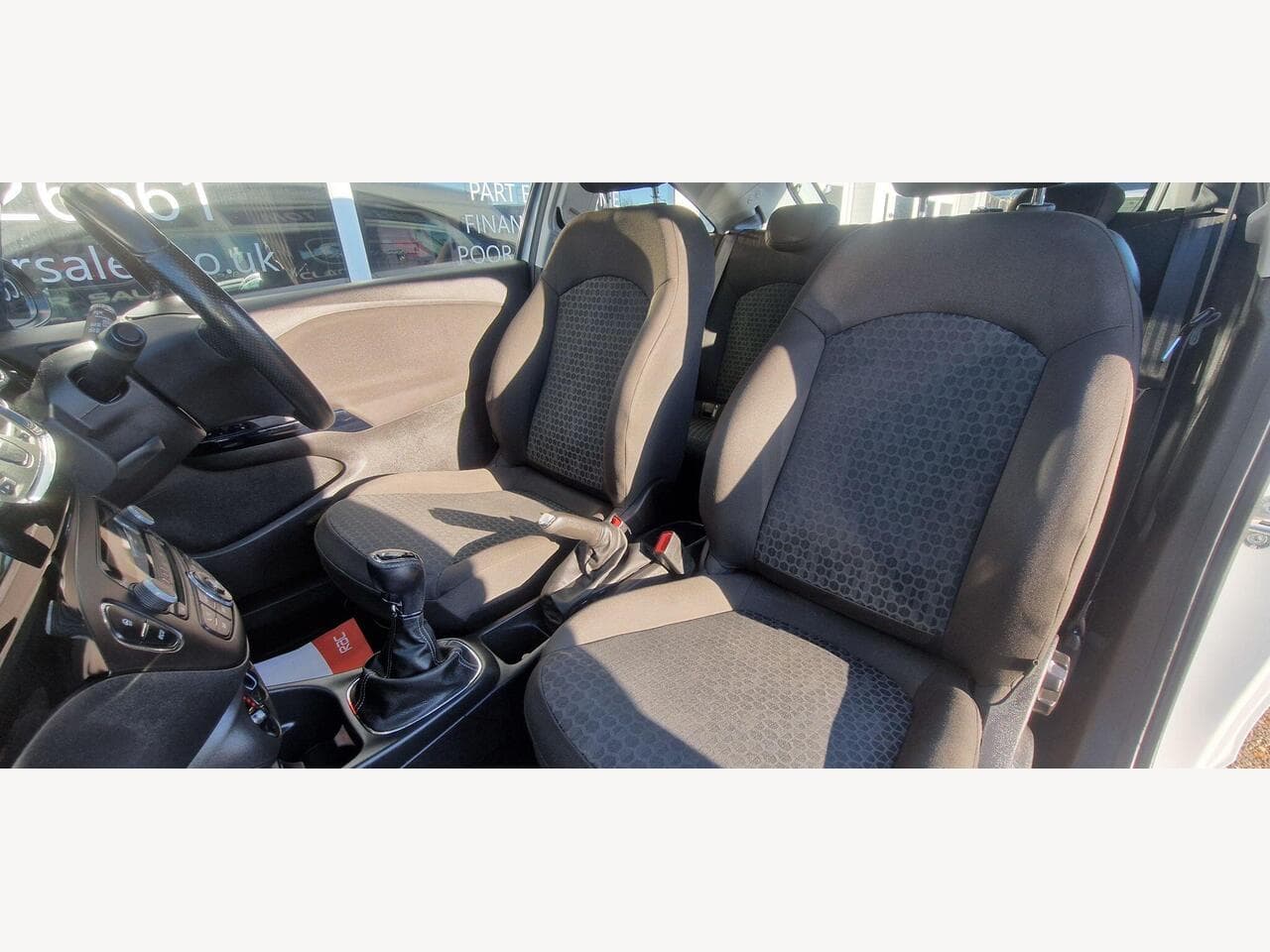 Vauxhall Corsa thumbnail 16