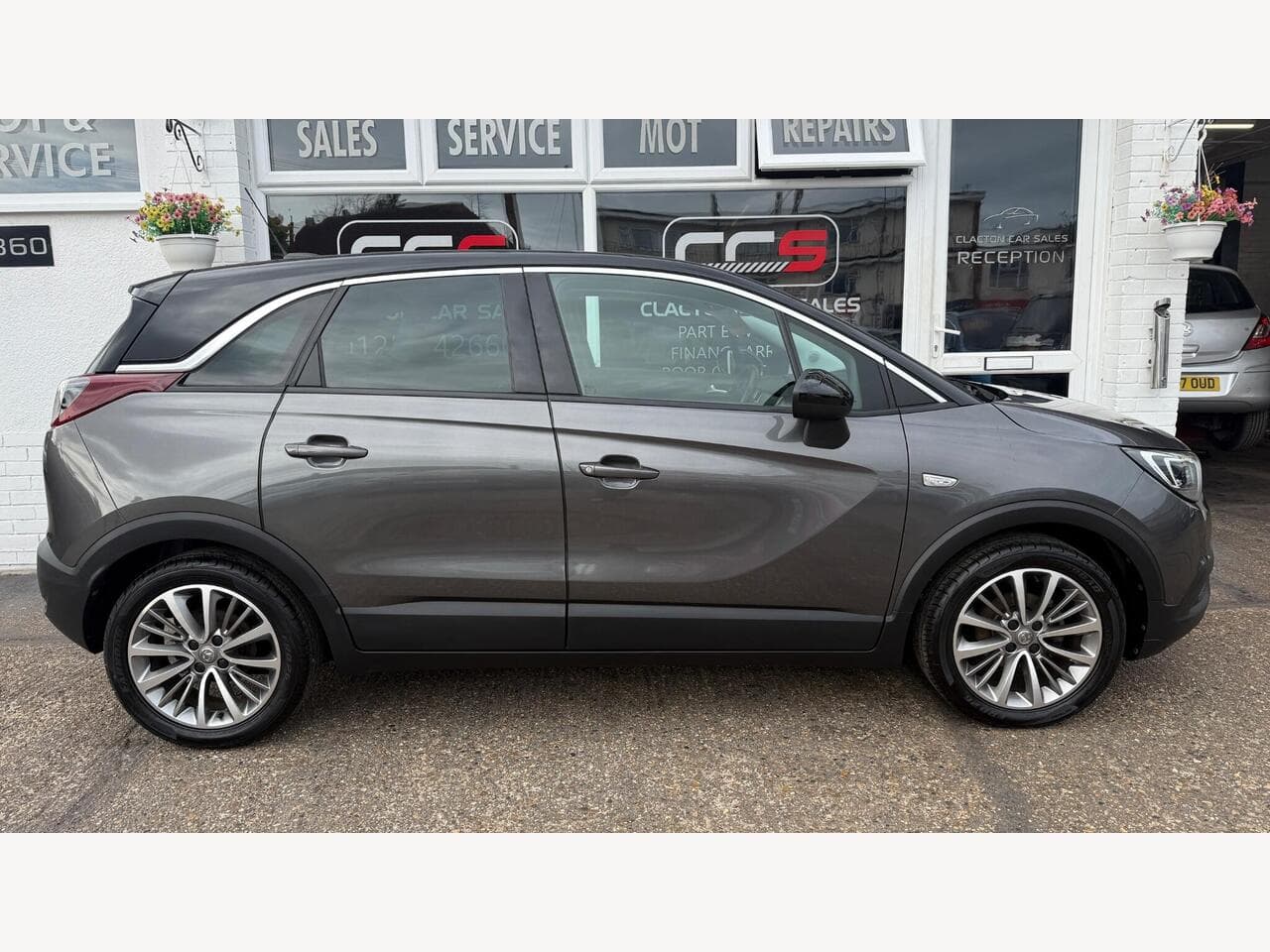 Vauxhall Crossland X thumbnail 8
