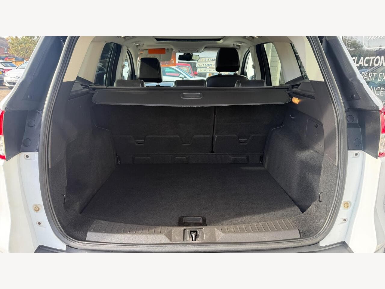 Ford Kuga thumbnail 14