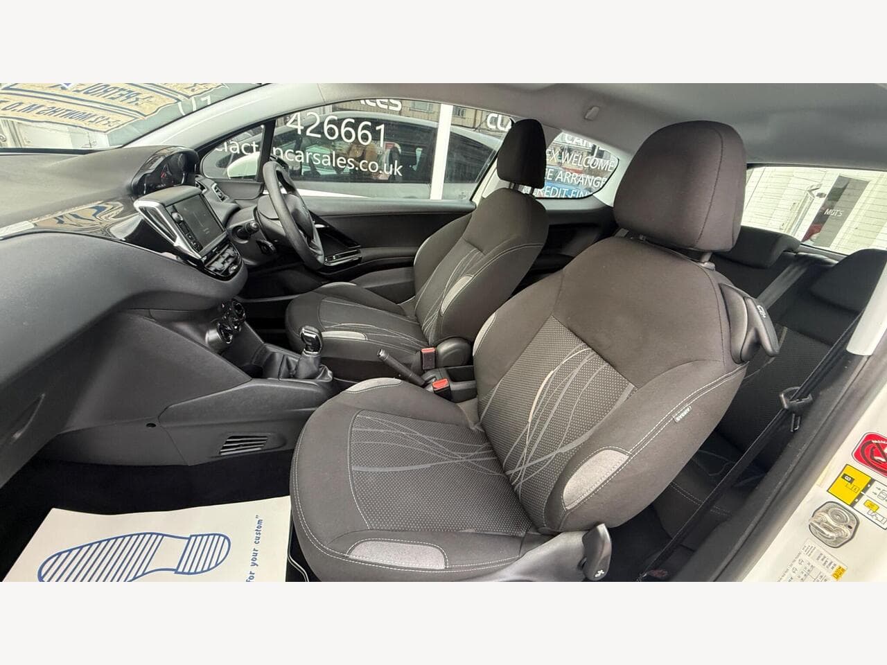 Peugeot 208 thumbnail 14