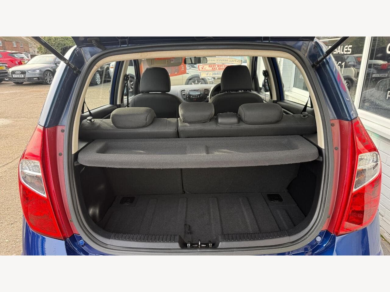 Hyundai i10 thumbnail 14