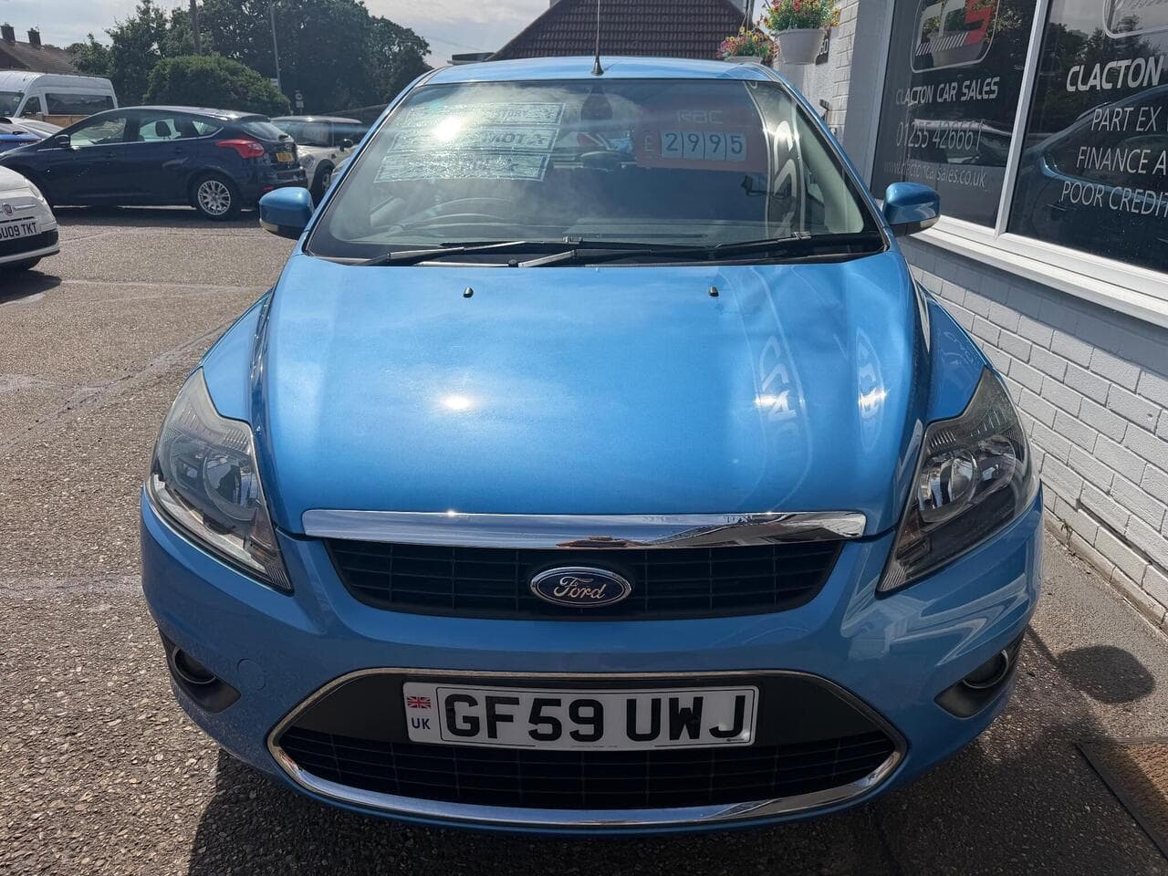 Ford Focus thumbnail 4
