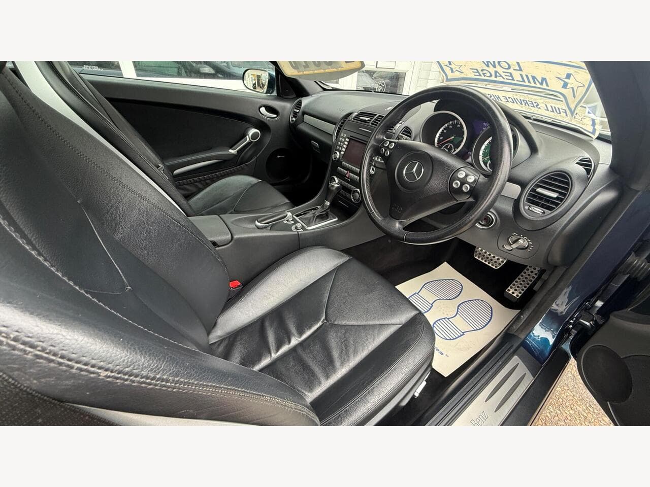 Mercedes-Benz SLK thumbnail 23