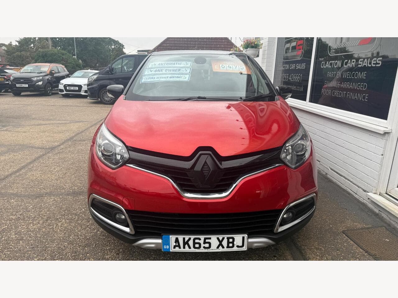 Renault Captur thumbnail 2