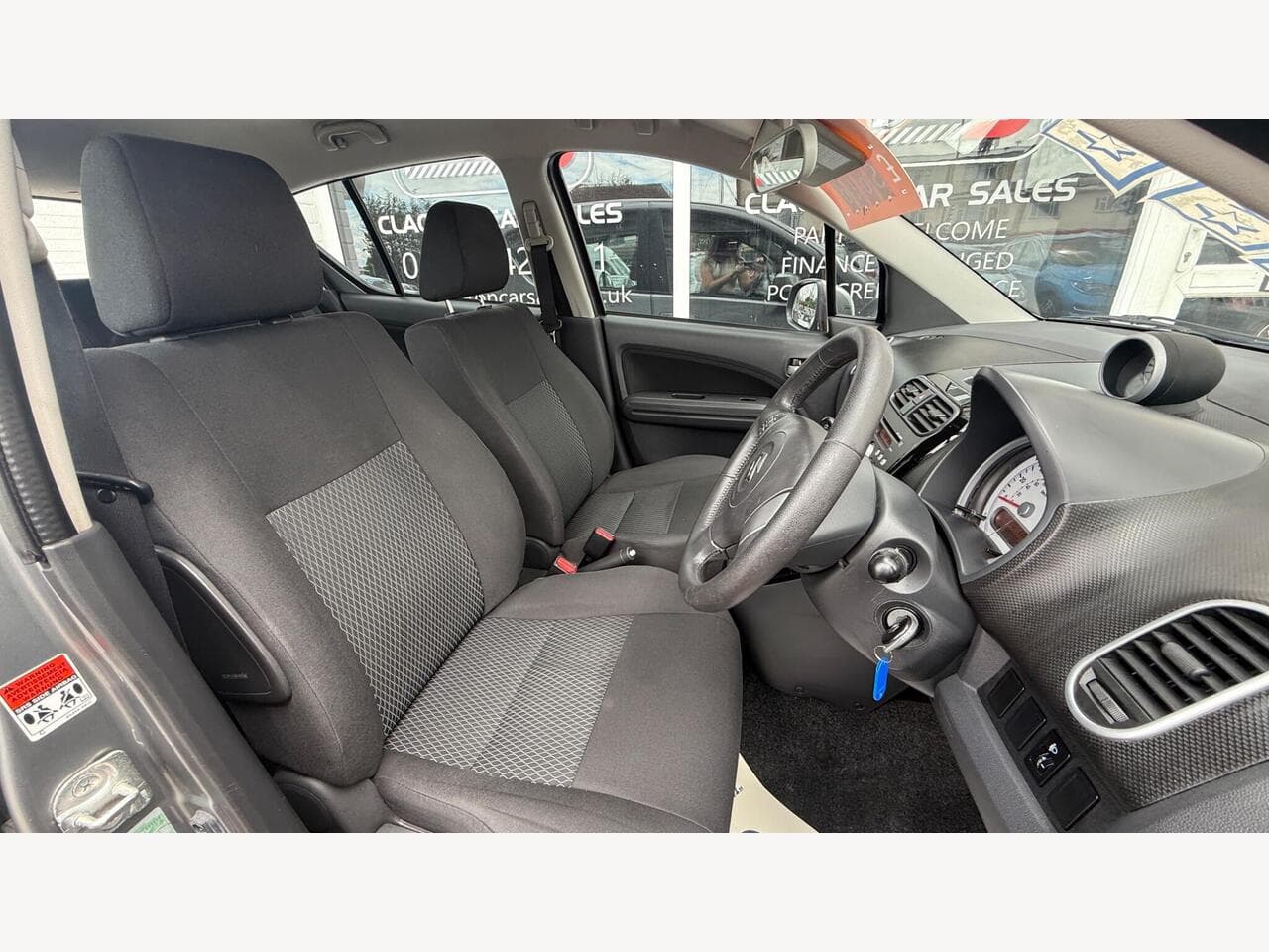 Suzuki Splash thumbnail 10