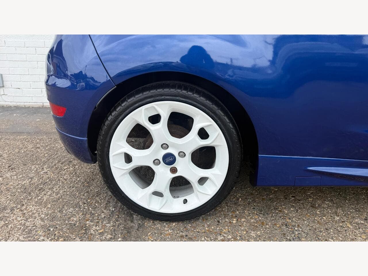 Ford Fiesta thumbnail 19
