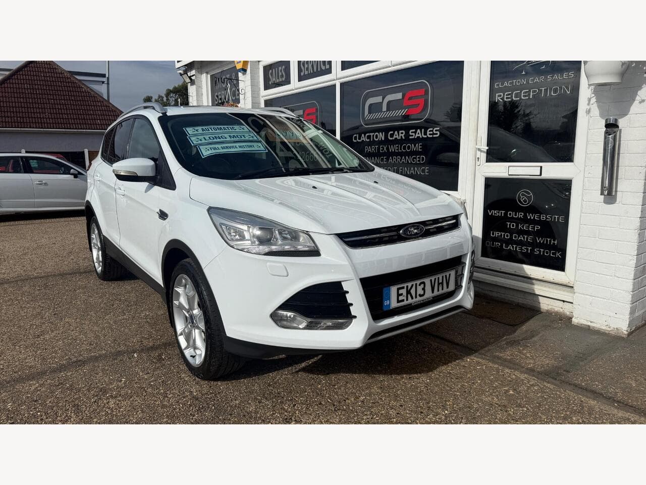 Ford Kuga image 1