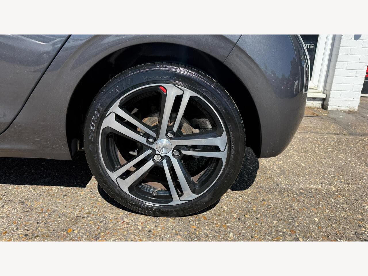 Peugeot 208 thumbnail 15