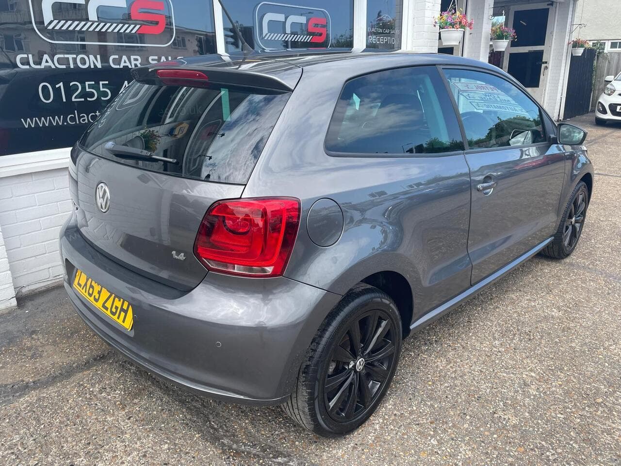 Volkswagen Polo thumbnail 7