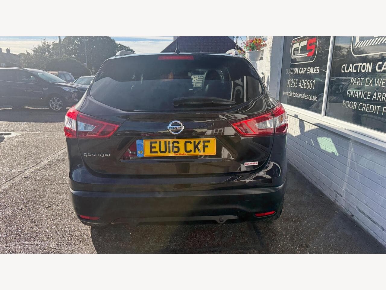Nissan Qashqai thumbnail 6