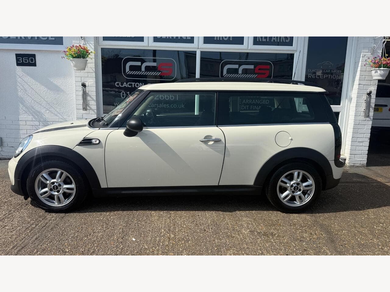 MINI Clubman thumbnail 4