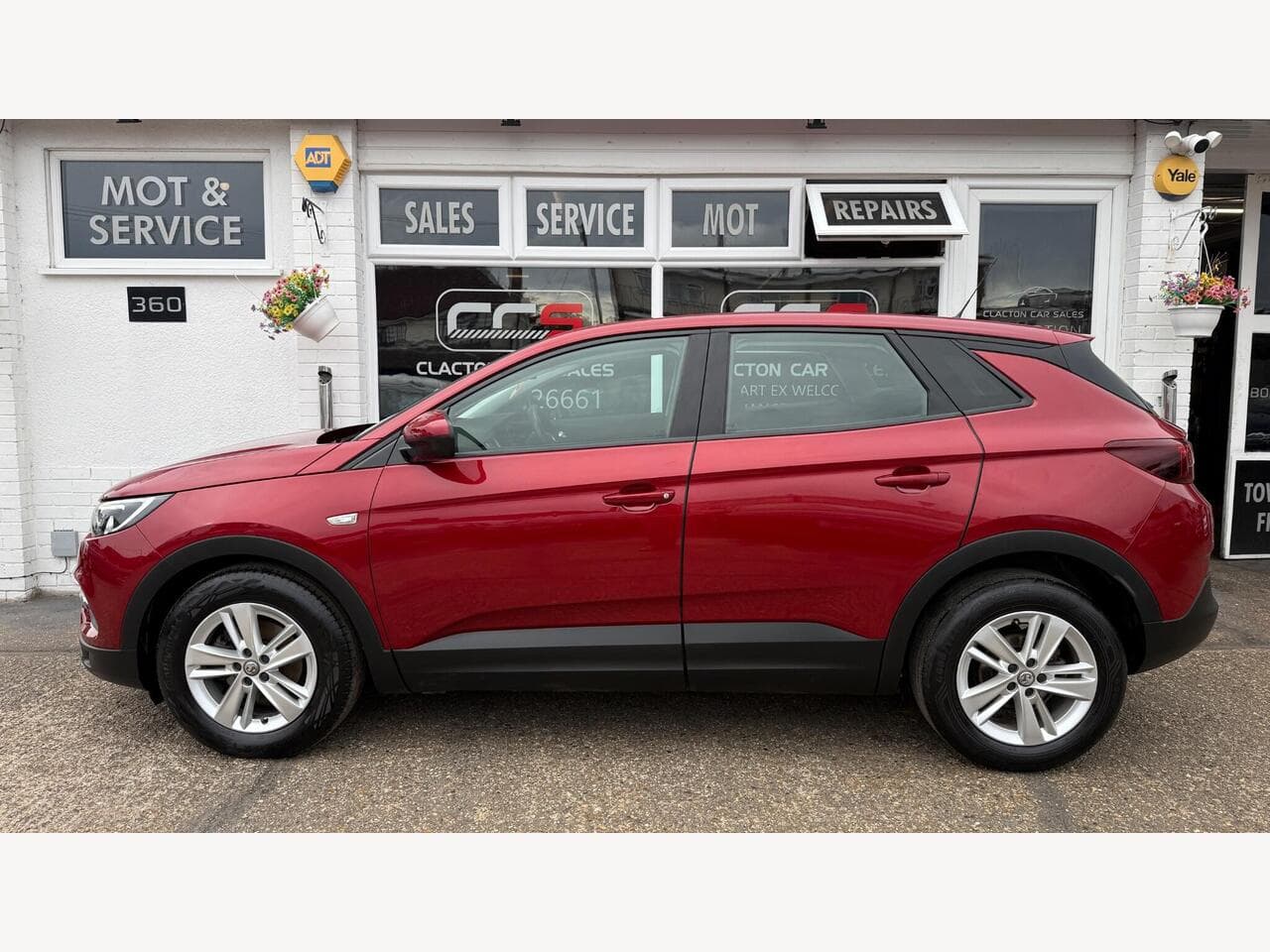 Vauxhall Grandland X thumbnail 4