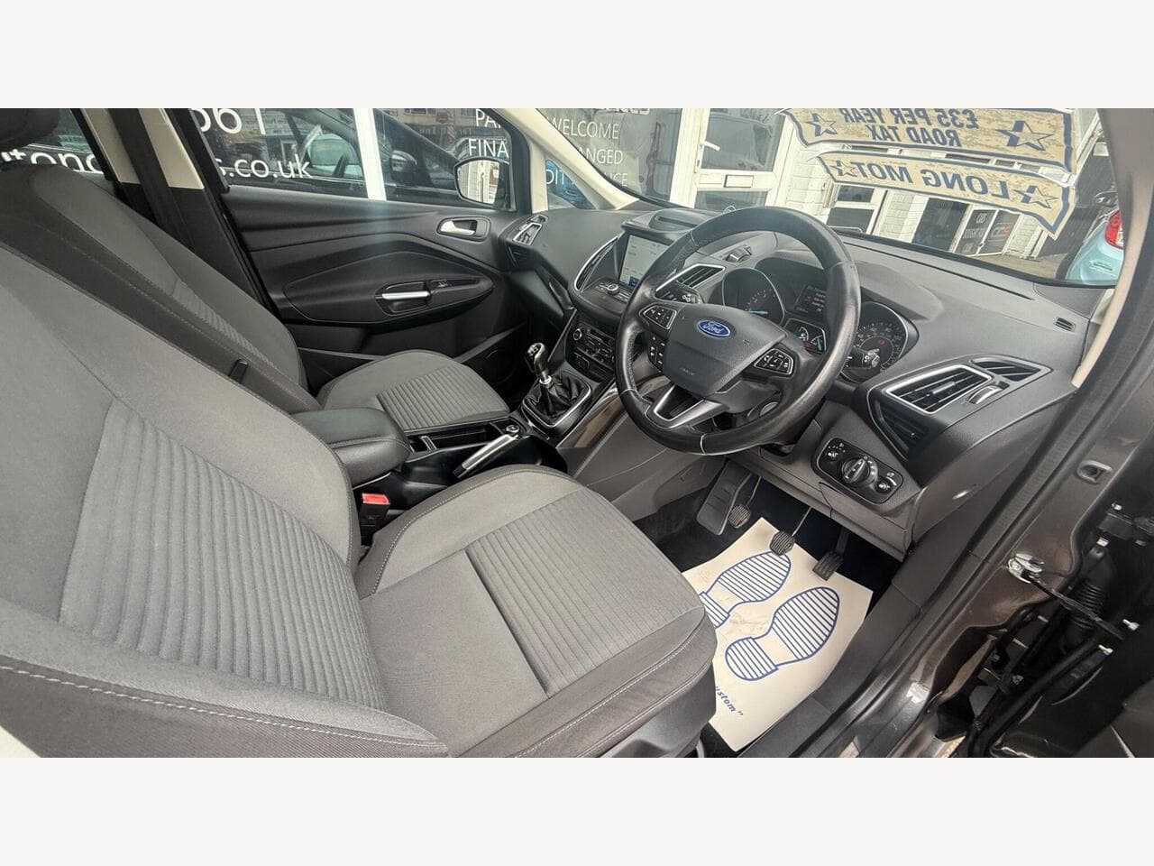 Ford C-Max thumbnail 9
