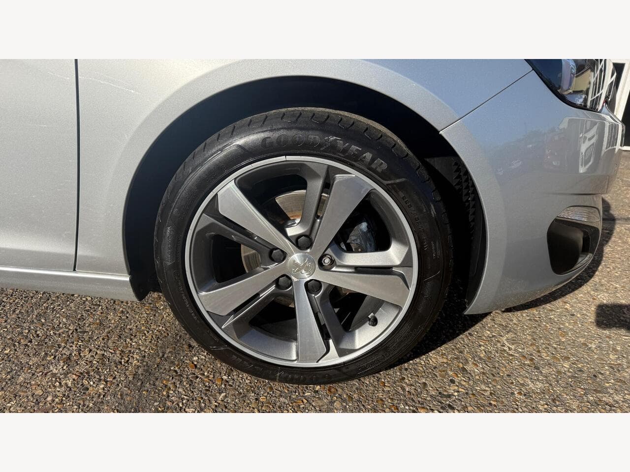 Peugeot 308 thumbnail 22