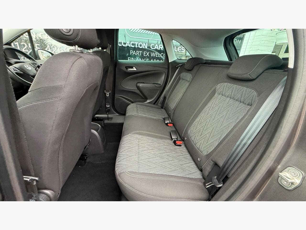 Vauxhall Crossland X thumbnail 17
