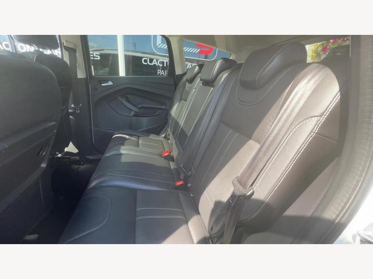 Ford Kuga thumbnail 18