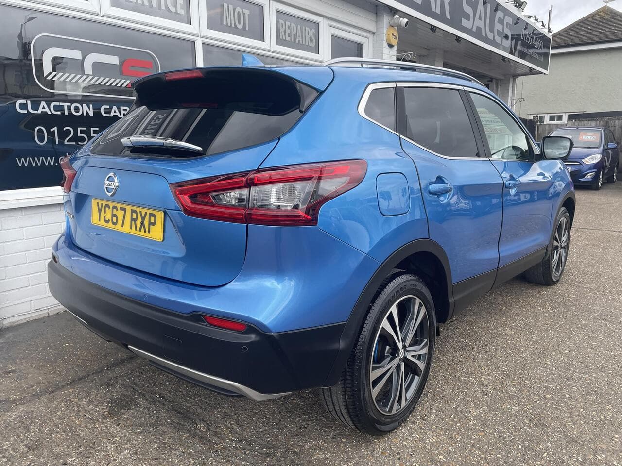Nissan Qashqai thumbnail 7