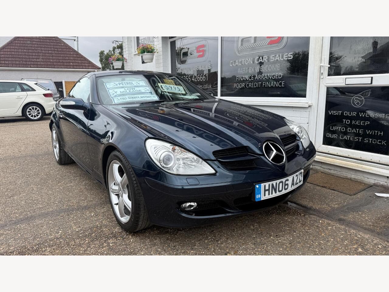 Mercedes-Benz SLK thumbnail 15